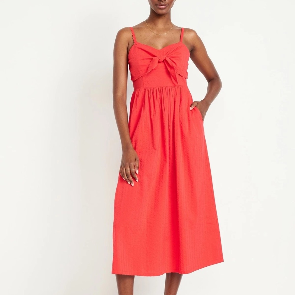 NWT TALL Old Navy Fit & Flare Sleeveless Seersucker Midi Dress